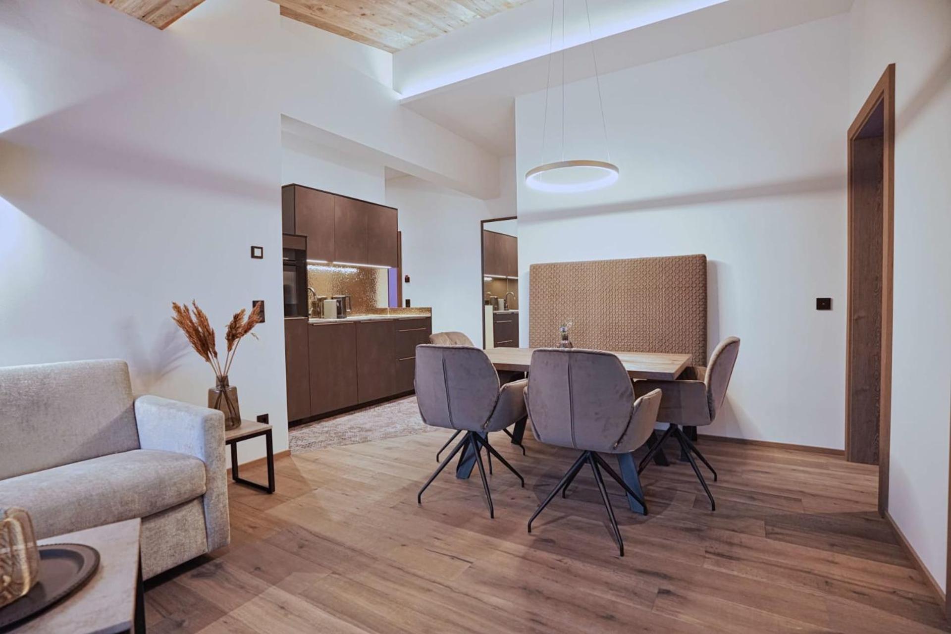 וואידרינג Hotel & Appartements Heigenhauser מראה חיצוני תמונה