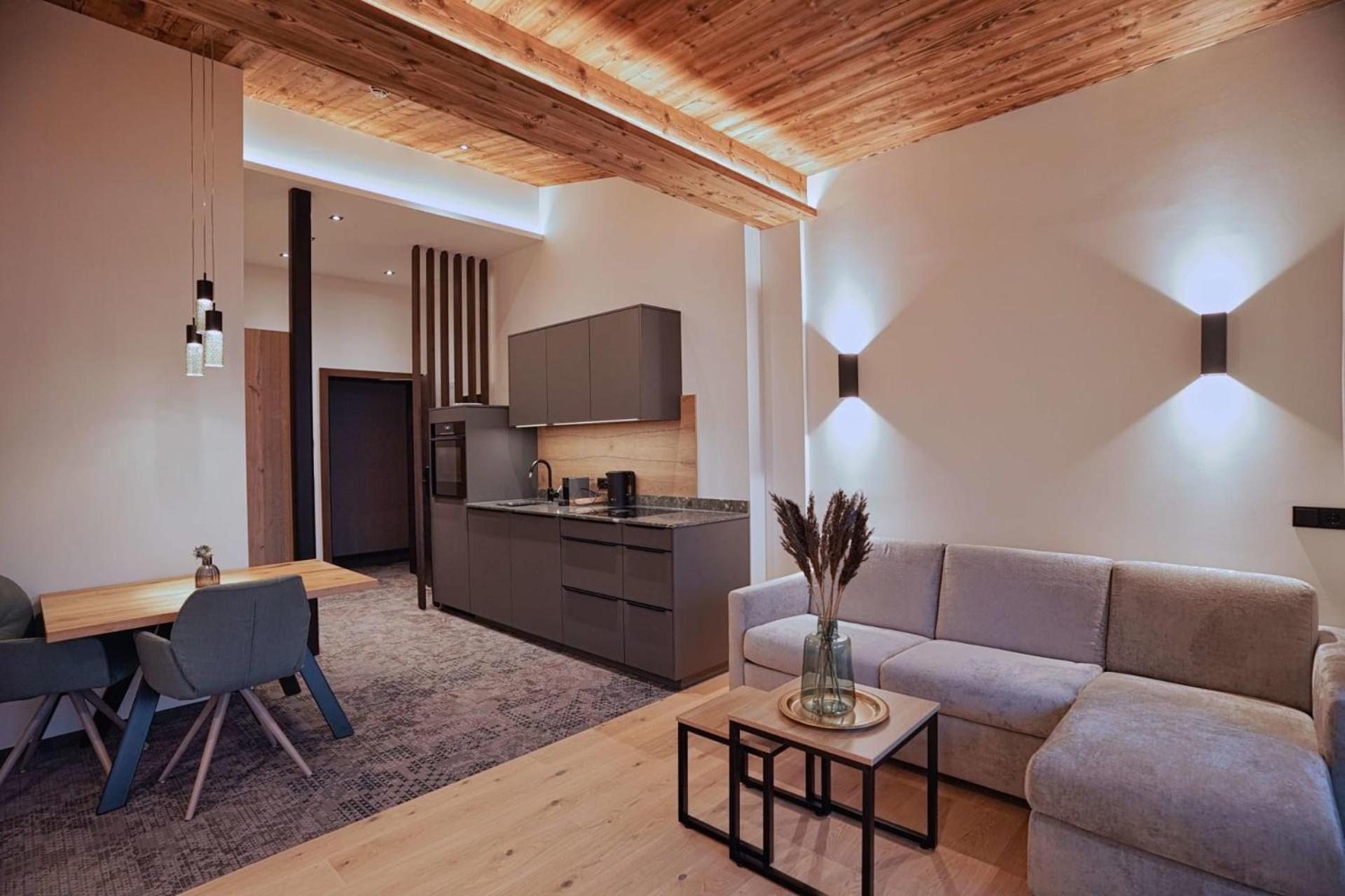 וואידרינג Hotel & Appartements Heigenhauser מראה חיצוני תמונה